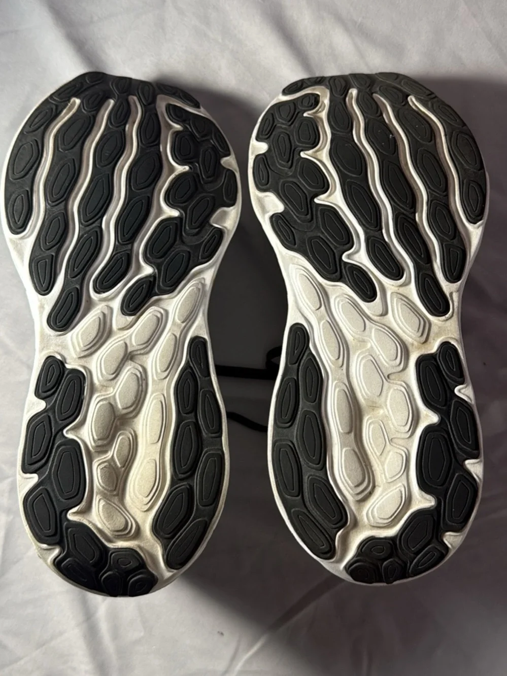 New Balance Men's Black and White Fresh Foam Sneakers